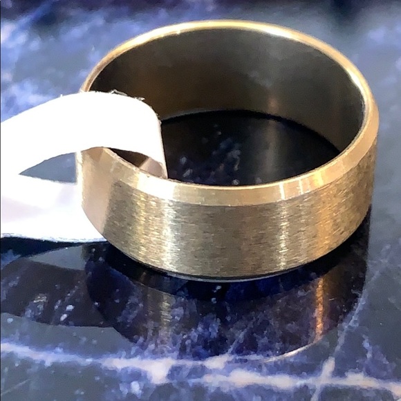2/$30 golden band ring unisex.  NWT - Picture 1 of 7
